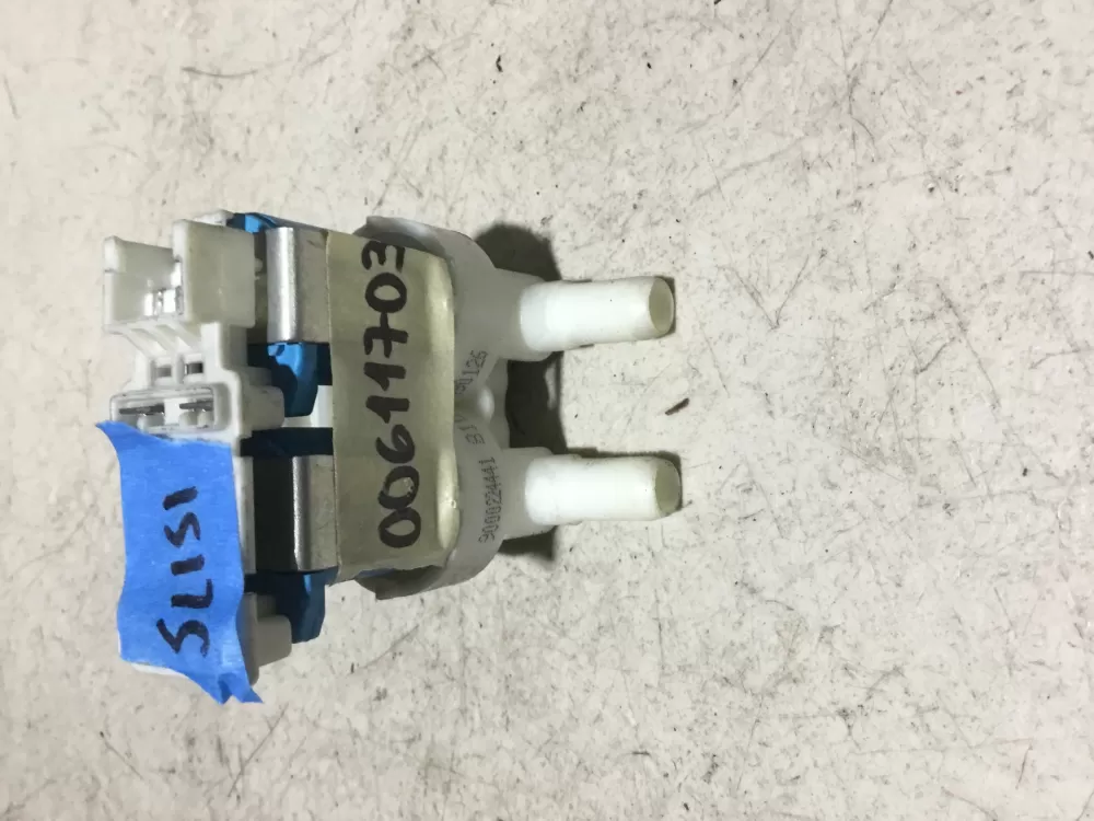 Bosch 611703 00611703 Washer Water Inlet Valve AZ76289 | Sl151