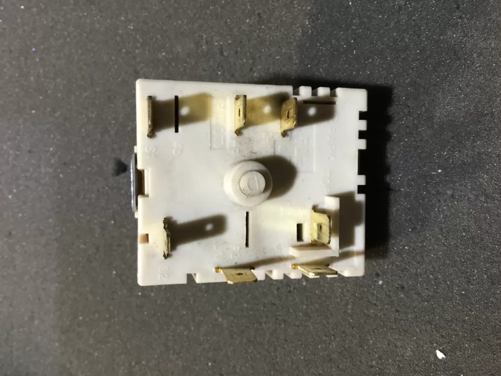 Whirlpool 210715V Range Stove Burner Switch AZ75547 | NR1932