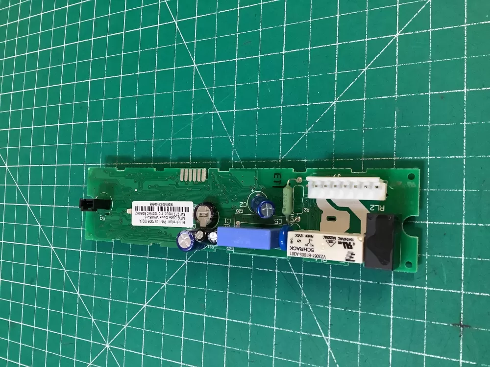 Electrolux Frigidaire 297305109 Refrigerator Control Board AZ221455 | NR2092