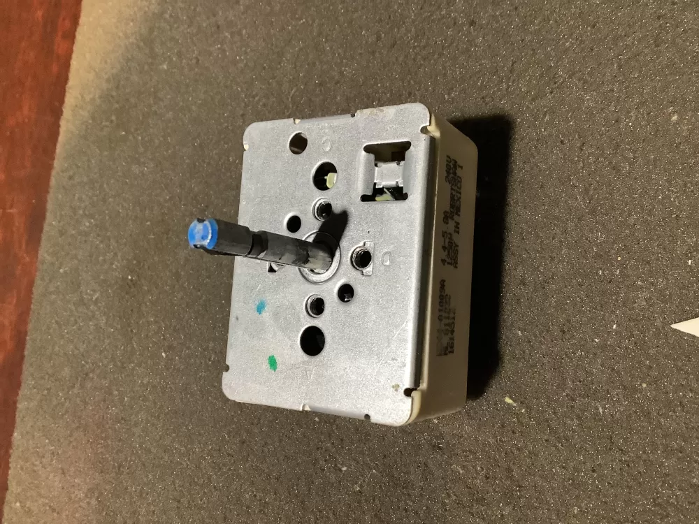 Samsung DG44 01009A PS4240807 Range Burner Control Switch AZ128717 | SL46