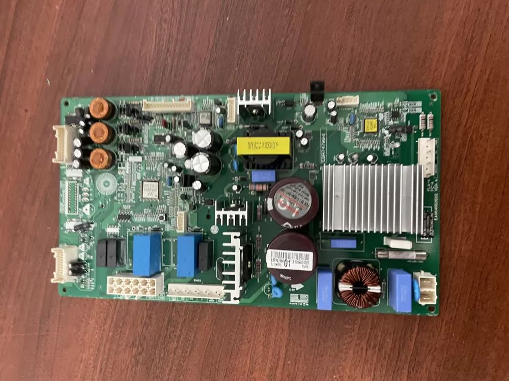 LG EBR74796401 Refrigerator Control Board AZ49580 | Wm1811