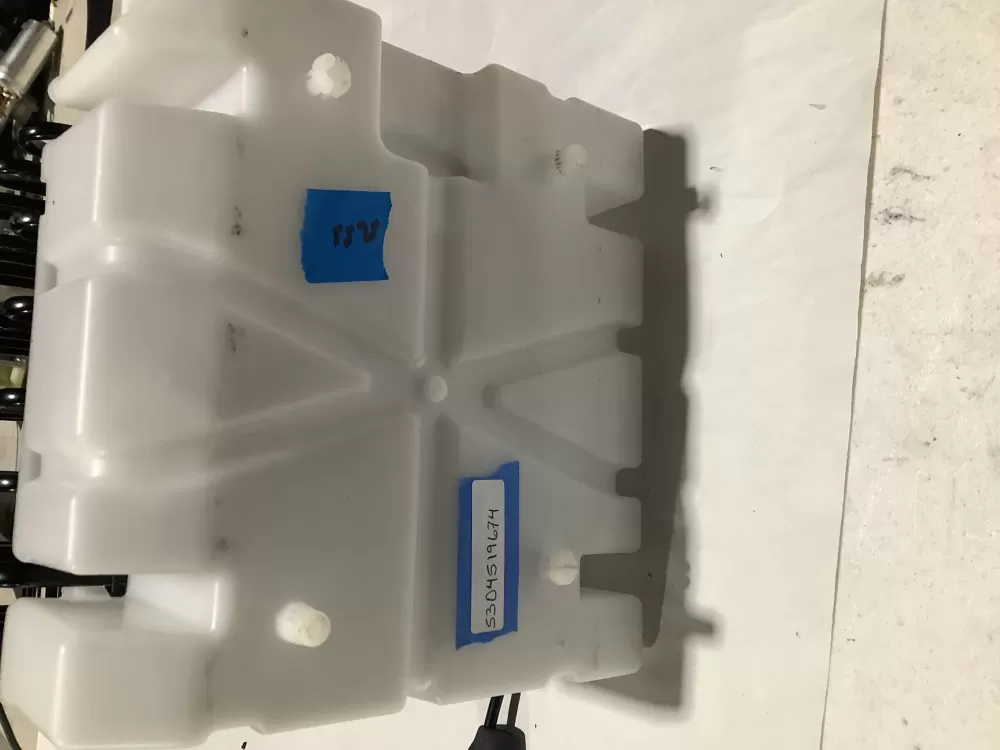 Westinghouse 5304519674 Refrigerator White Drain Pan & Condenser AZ113901 | Sl55