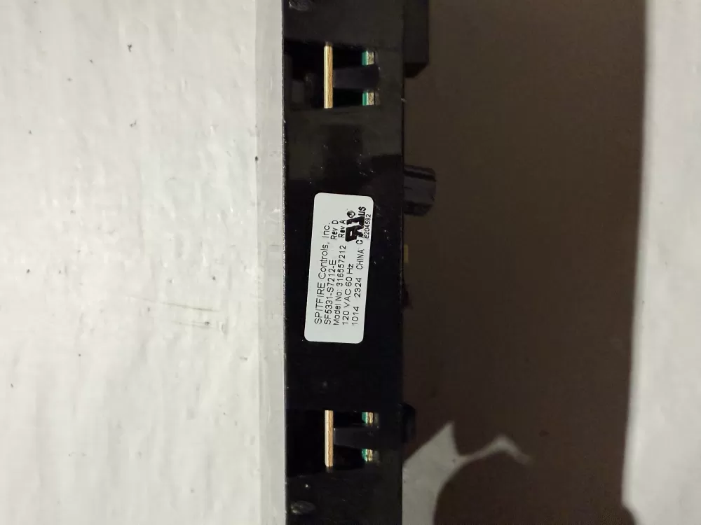 Frigidaire 316418312 SF5321-S8312 Range Oven Control Board AZ211321 | KM544