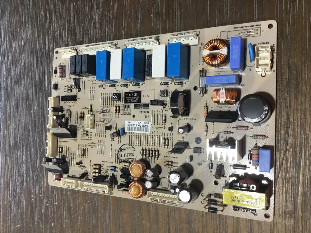 LG Kenmore EBR64585301 Refrigerator Control Board AZ52940 | NR1838