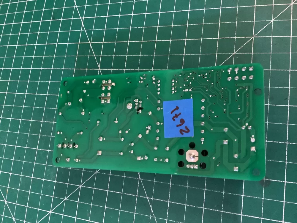 Whirlpool KitchenAid W10624574 Refrigerator Control Board AZ184789 | NR2671