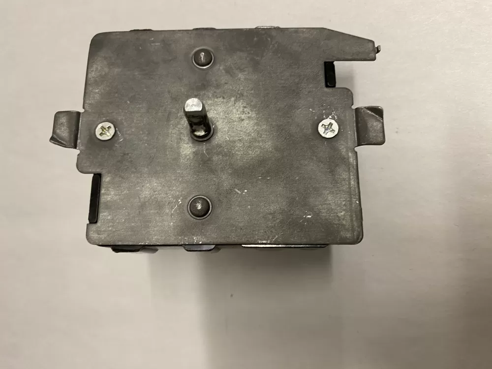 GE 572D520P020 Dryer Timer AZ224103 | BK1678