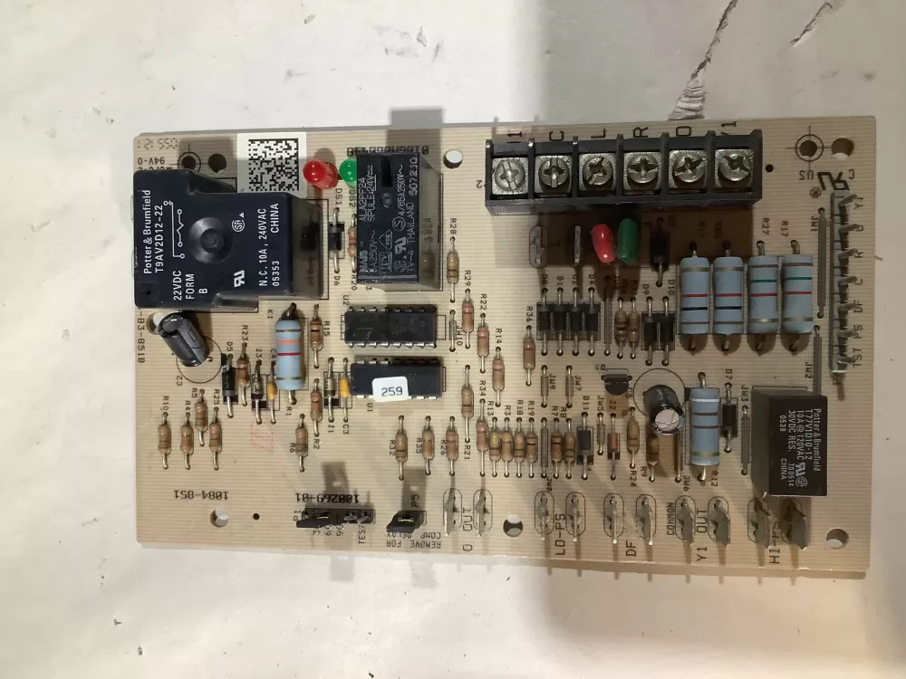 Lennox 1084-851 Furnace Control Board AZ102318 | AV1358