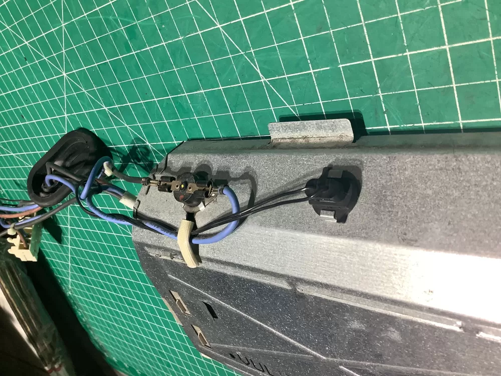 00649017 9000351751 - Bosch Dryer Heating Element AZ142496 | SL270