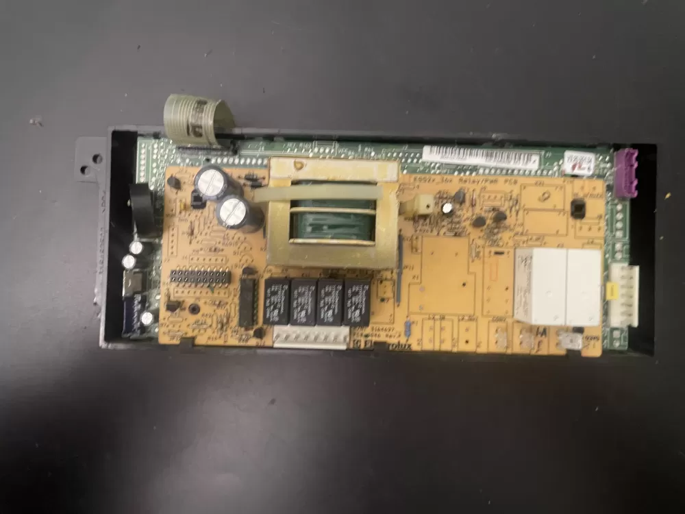 Frigidaire 316462623 Range Control Board AZ99077 | KM605