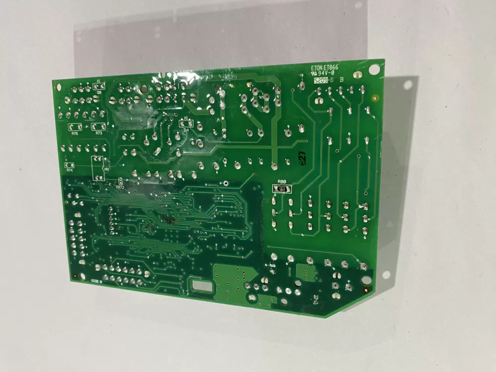 Whirlpool Maytag W10267646 Refrigerator Control Board AZ163955 | BK242