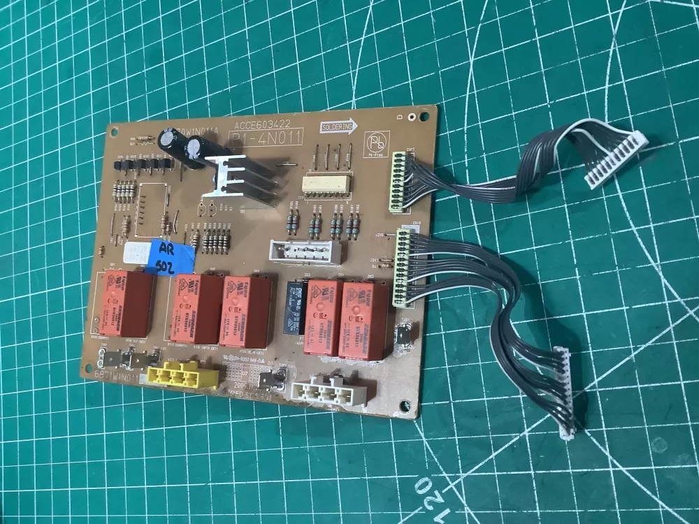 LG 6870W1N011A Range Oven Control Board Used AZ187961 | AR502