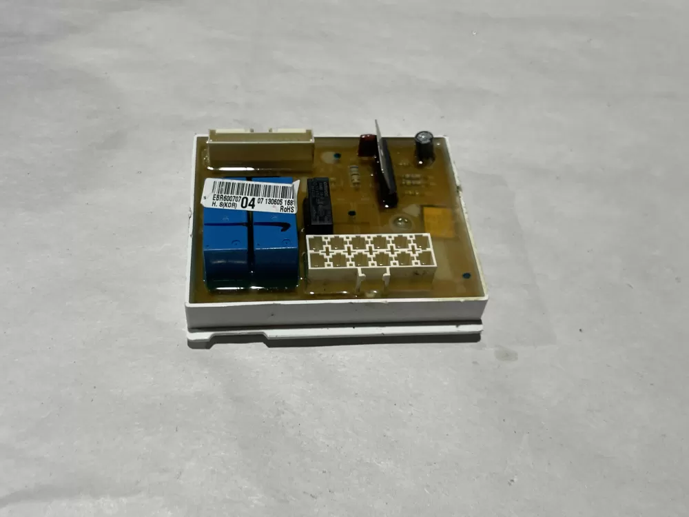 Kenmore LG EBR60070704 Refrigerator Control Board Dispenser AZ118707 | Wm2188