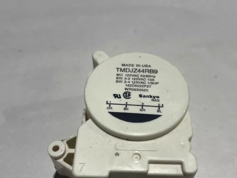Kenmore Hotpoint AP2061721 Refrigerator Defrost Timer AZ140671 | Wm2300