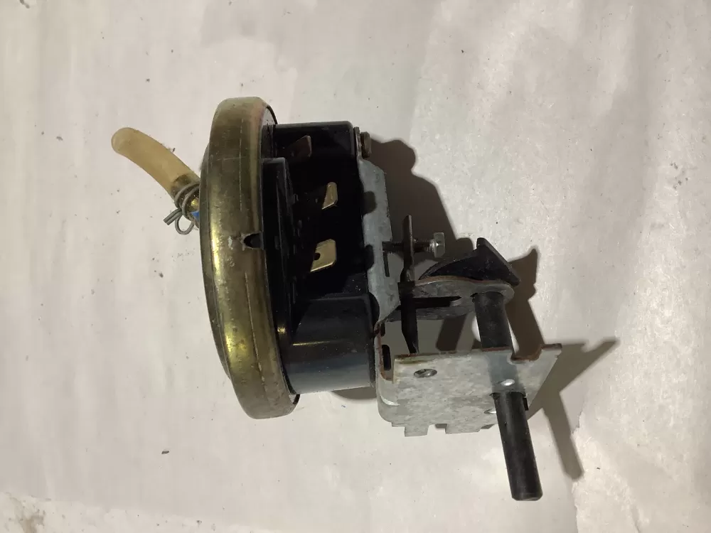 Maytag 738-803-3 Washer Water Level Switch AZ131942 | Sl174