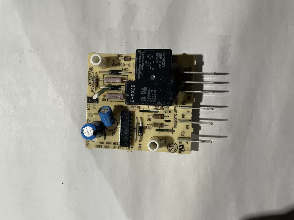 Whirlpool  Maytag  KitchenAid  Kenmore 100-01116-10  2213100 2213473 2302564 2303826 2304099 WP2304099 PS11740238 Refrigerator Defrost Board Control
