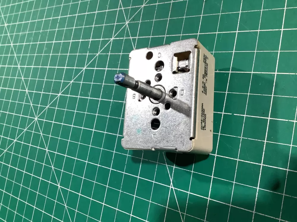 Samsung DG44 01009A PS4240807 Range Burner Control Switch AZ143284 | SL168