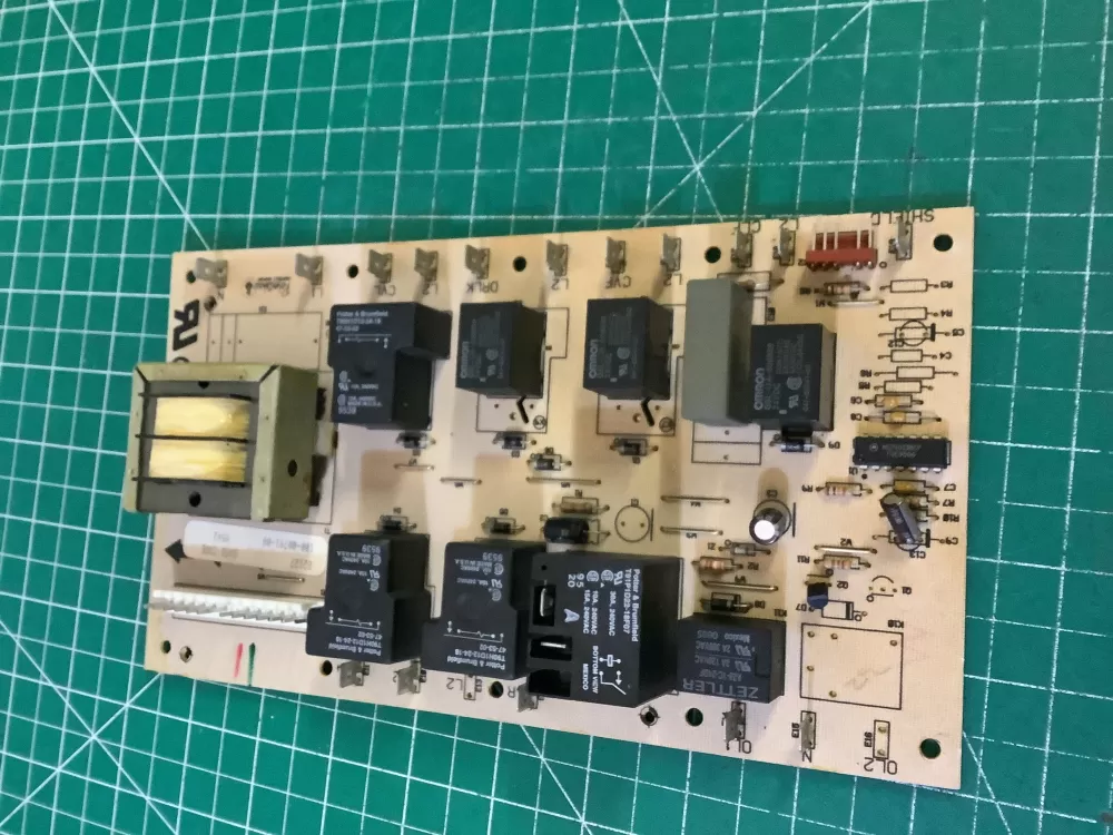 82127 100-00791-00 Oven Power/Relay Board Dacor AZ208944 | NR799