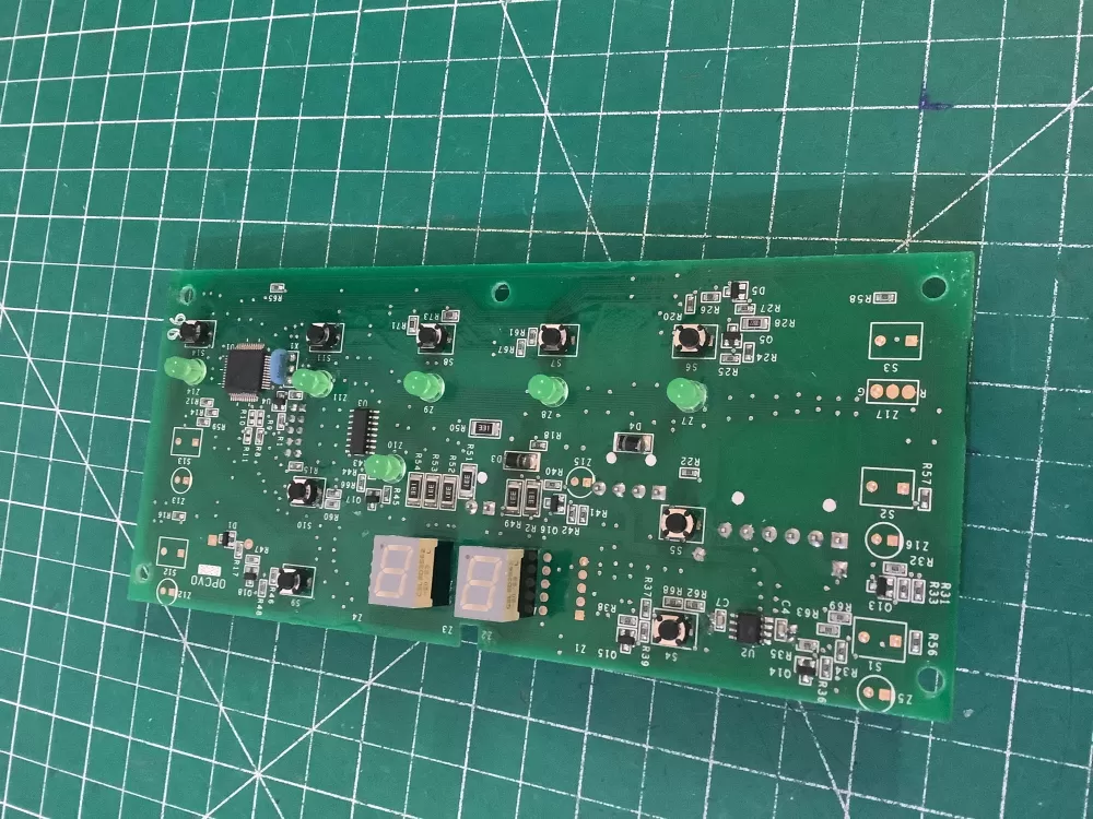 GE Hotpoint 200D7355G006 Refrigerator Control Board Dispenser AZ208133 | NR67