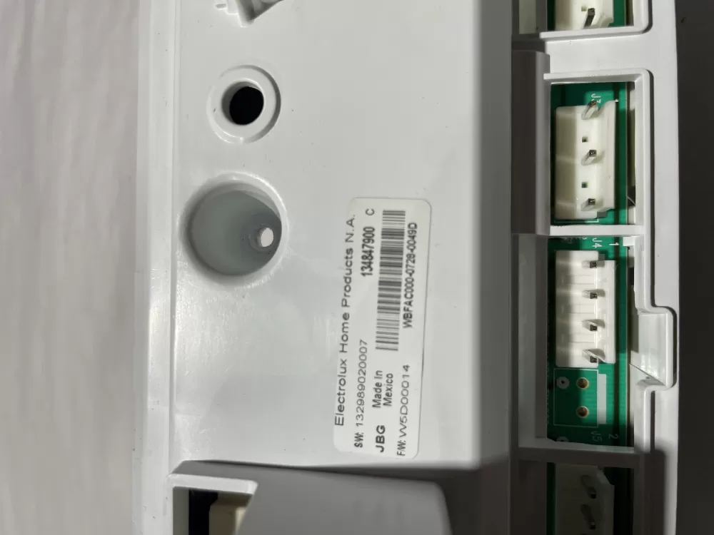 Frigidaire Electrolux 134847900 Washer Control Board AZ120444 | Wmv701