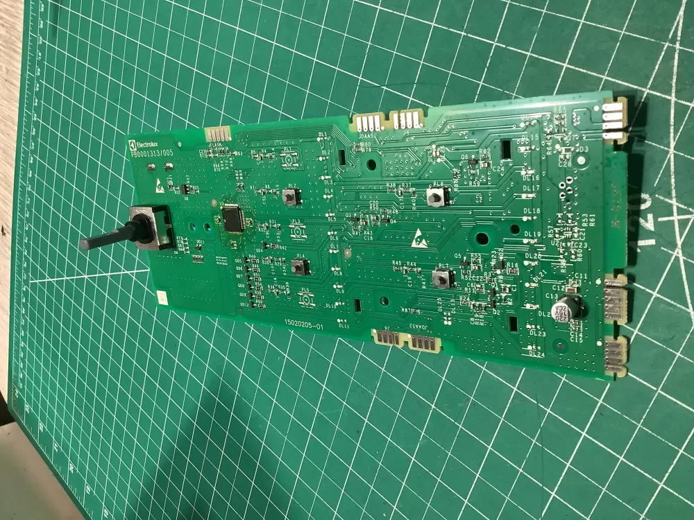 Electrolux A17444103C A17444104B Dryer Control Board Assembly AZ187615 | AR116