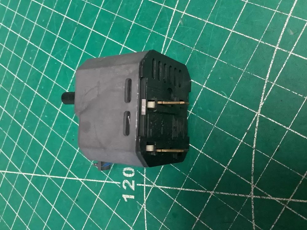 Whirlpool 3398093 WP3398093 Dryer WP Switch AZ207510 | SL160