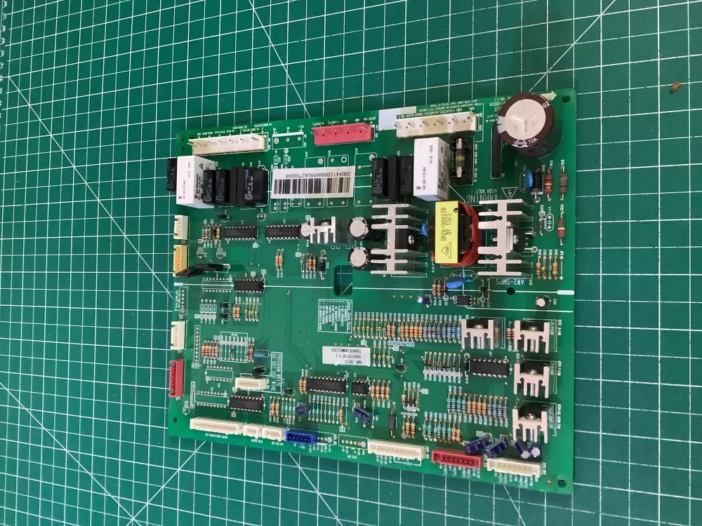 Samsung DA41 00689K Refrigerator Control Board AZ193521 | NRV879
