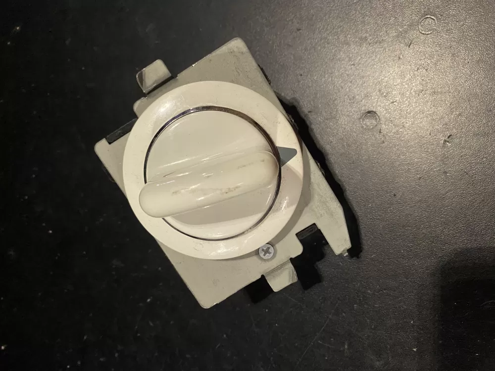 GE 572D520P021 WE4M271 Dryer Timer AZ24899 | BK355