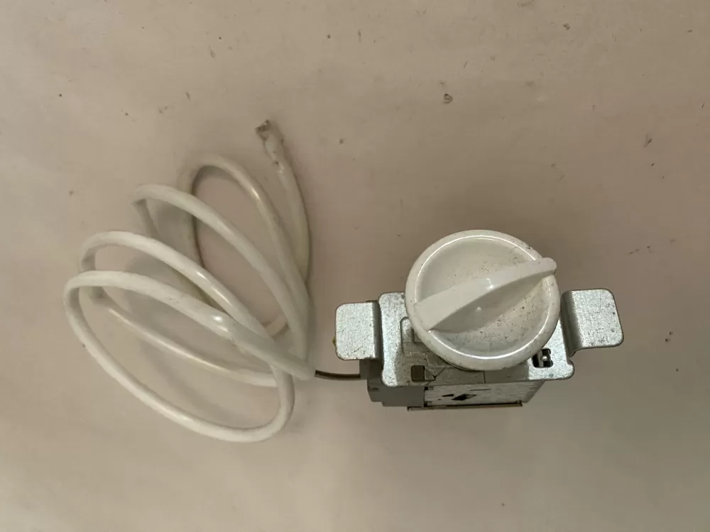 Frigidaire A07447101 Refrigerator Temp Control Thermostat AZ113223 | BK1516