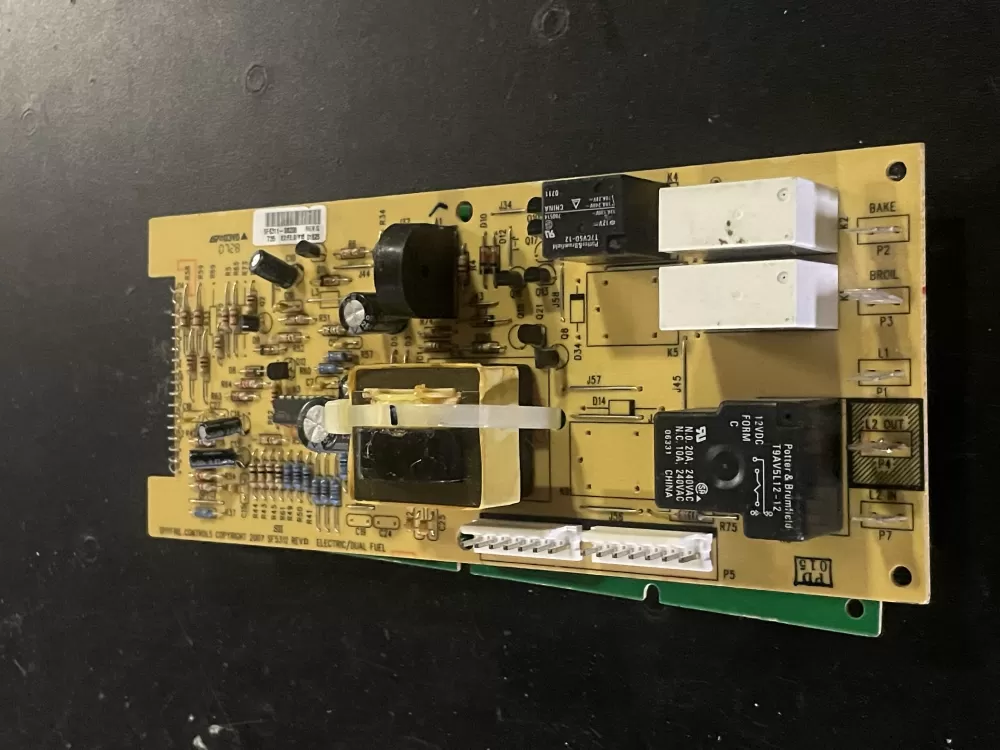 Frigidaire Kenmore SF5311-S8208  316418208  Range Control Board