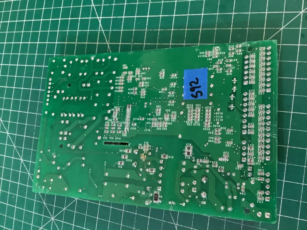 GE 225D4205G002 EBX1069P007 Refrigerator Control Board AZ194622 | NR592