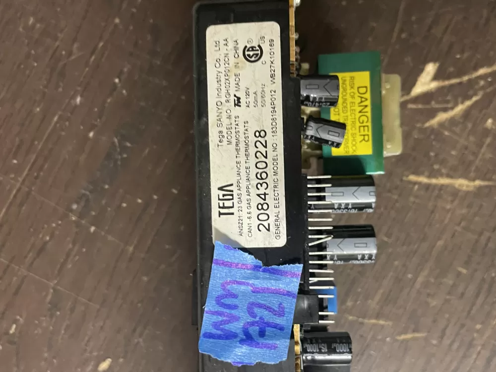 GE WB27K10169 183D8194P012 Range Control AZ41702 | Wm1724