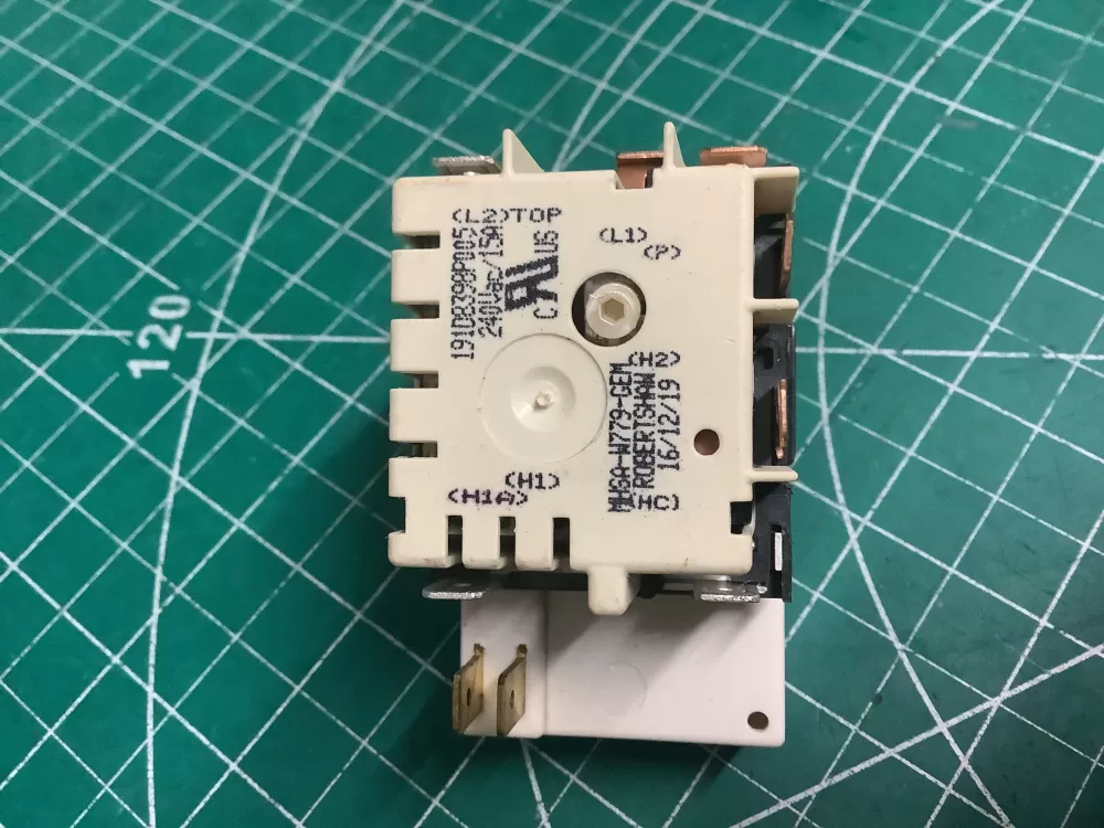 GE 191D8398P005 Oven Switch AZ202167 | SL127