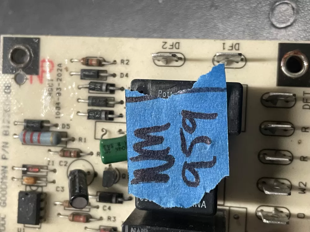 Amana B12260-08 Goodman Control Board AZ17128 | 959WM