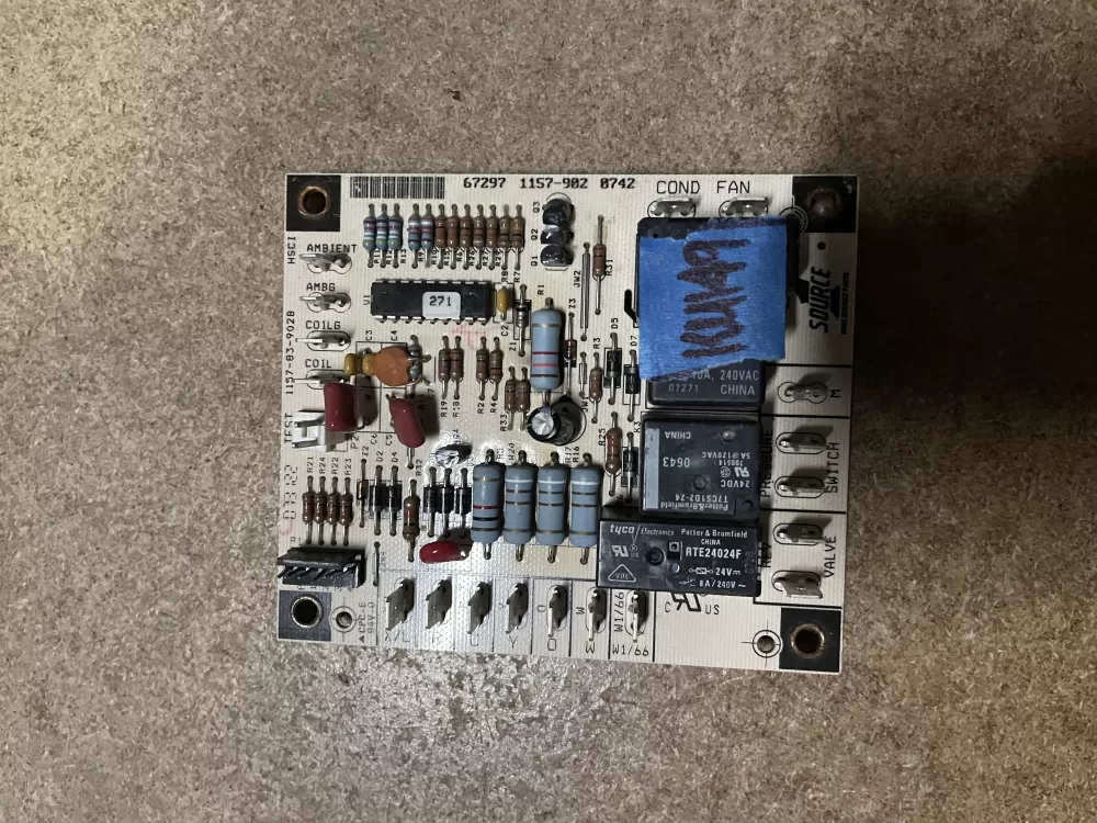 York Coleman 67297 1157 902  Defrost Control Board AZ26682 | KM149