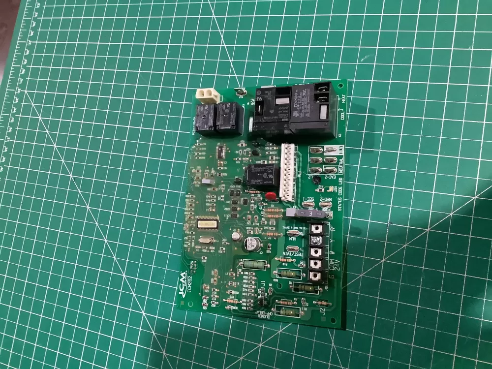 PCB1018-3A Furnace Control Circuit Board