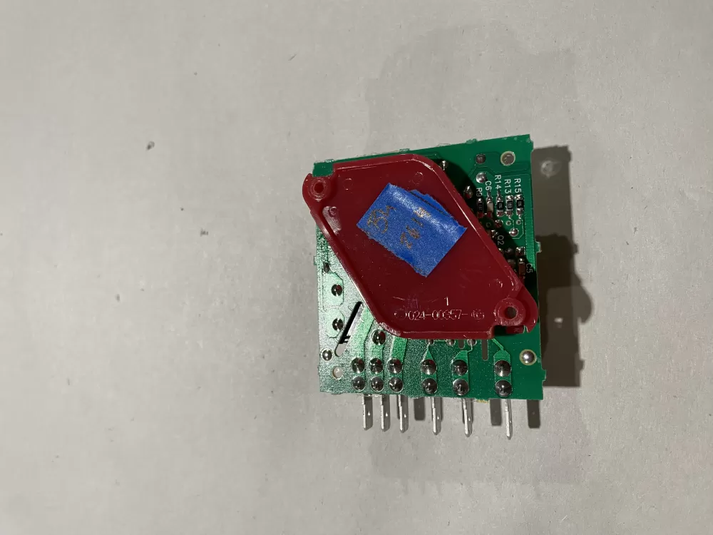 Whirlpool 4388932 2303824A Refrigerator Defrost Control Board  AZ172282 | BK2614