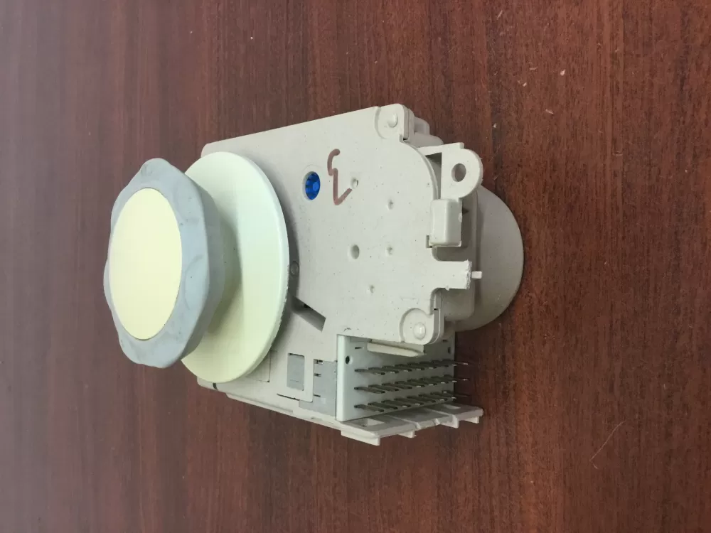 Frigidaire 134233900 M620 Washer Timer