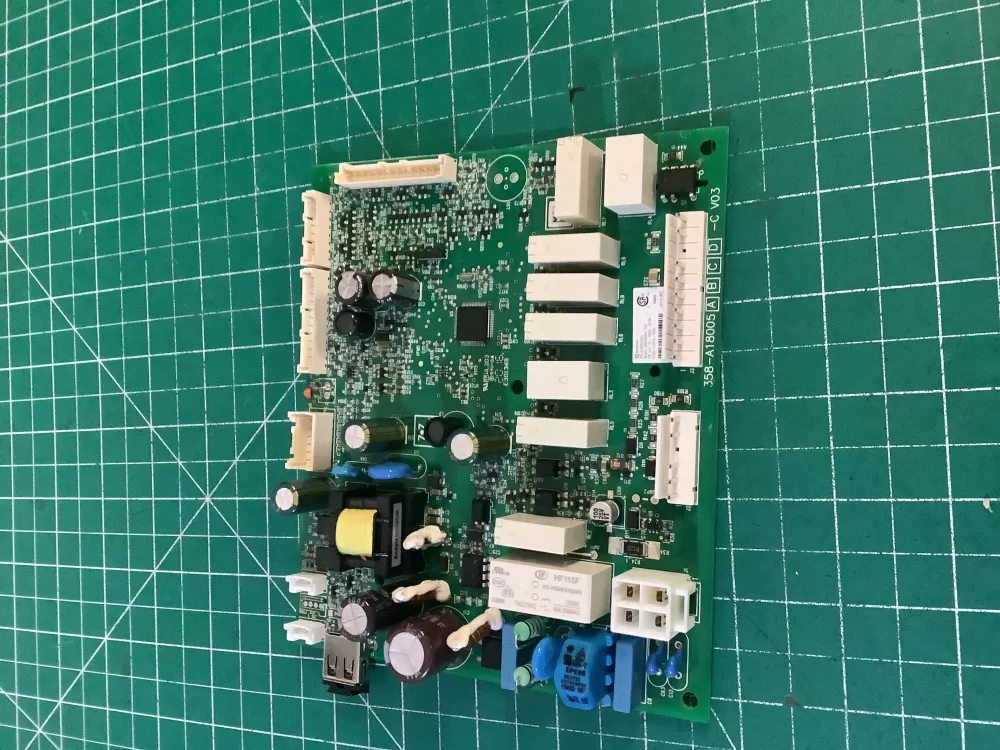 Frigidaire A16561204 Refrigerator Board AZ213034 | NR107