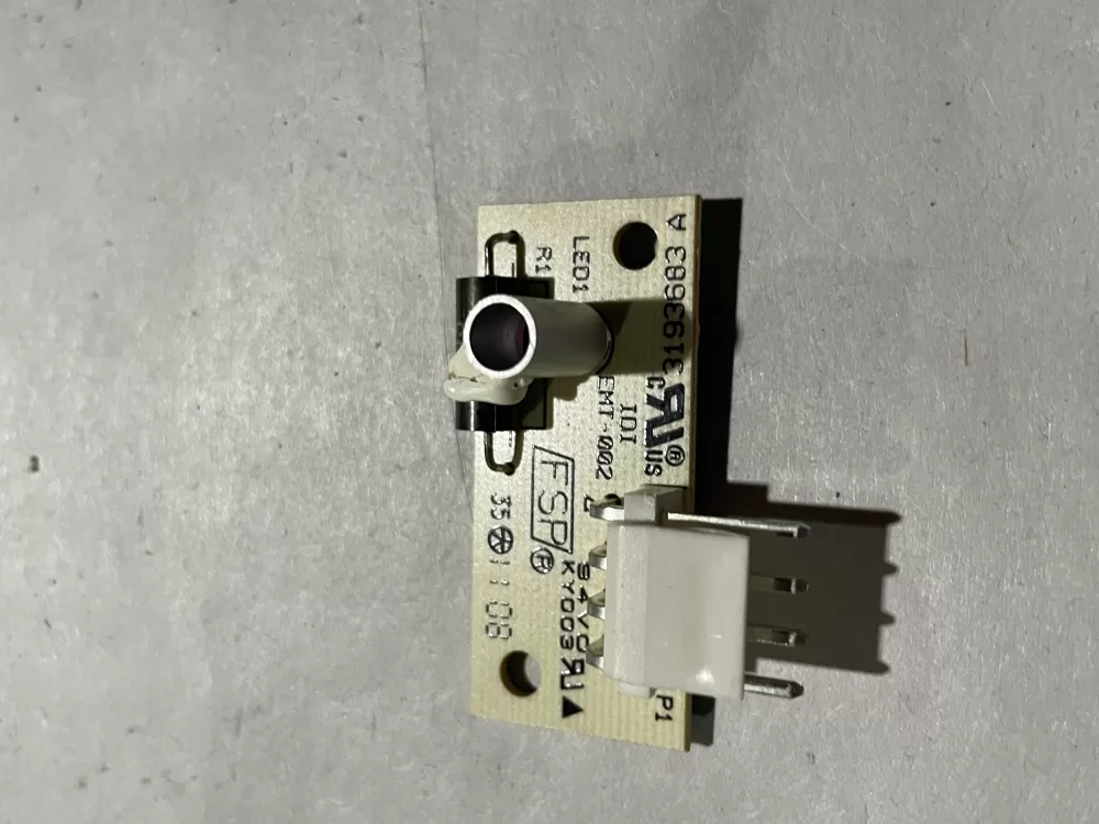 Refrigerator Control Board 3300704 AZ189419 | Wm667