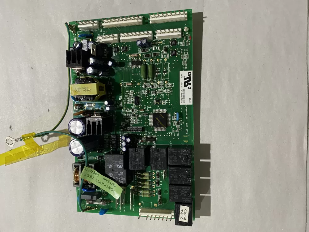 GE EBX1069P005 200D4864G031 Refrigerator Control Board