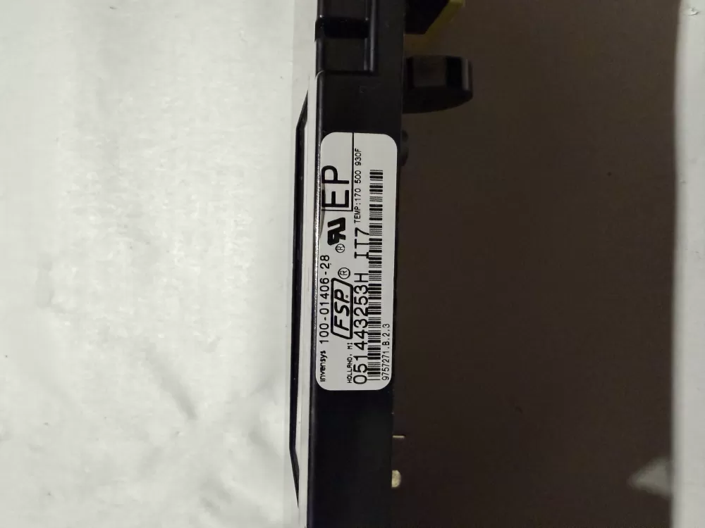 Whirlpool 9757271 Range Control Board AZ213101 | KMV932