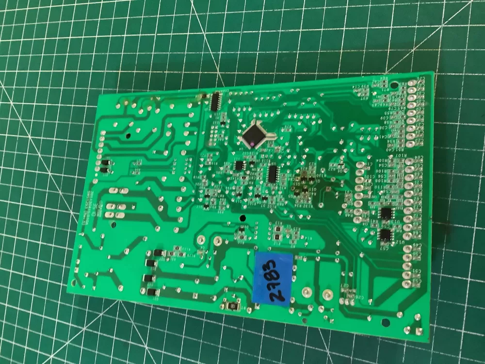GE WR55X11072 Refrigerator Control Board AZ200356 | NR2783