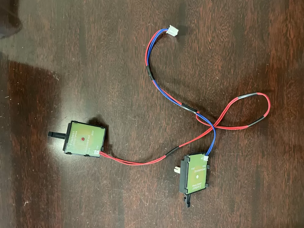 GE  Hotpoint 290D2273P004 Washer Control Board Switch