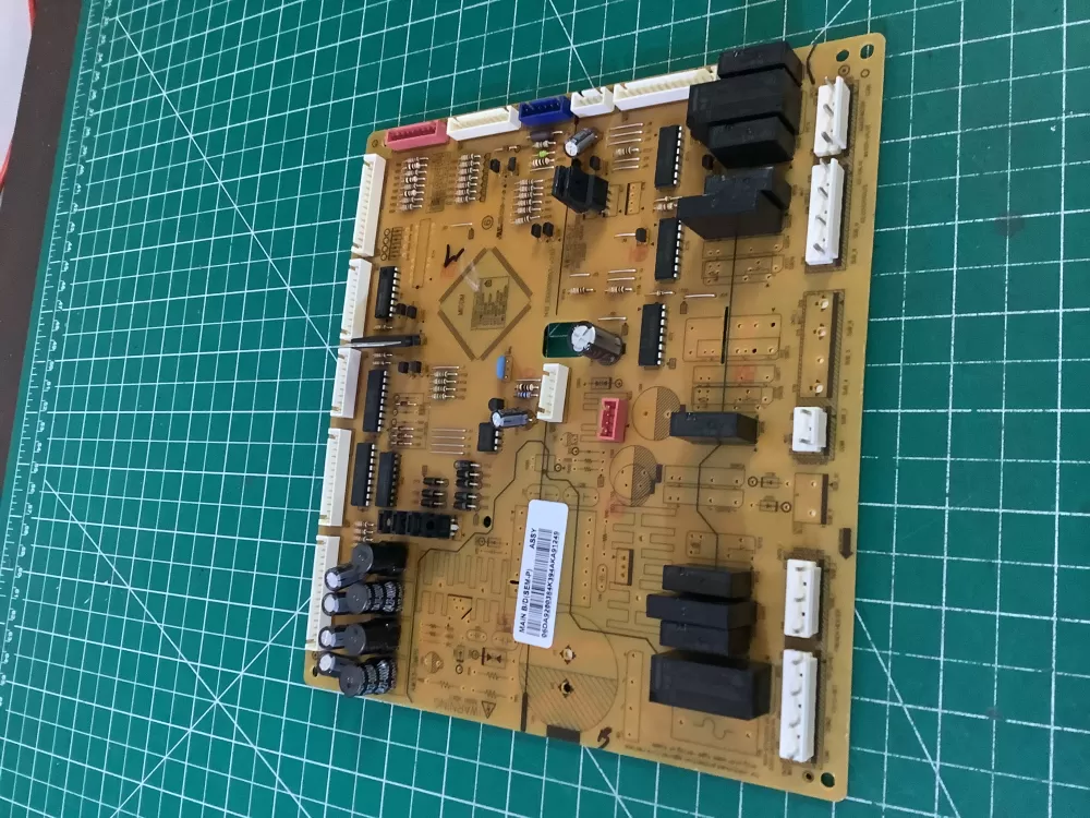 Samsung DA92-00384K Refrigerator Control Board