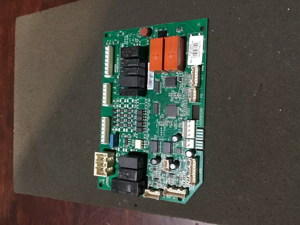 Whirlpool  Maytag  KitchenAid  Kenmore W10811364 W10843055 PS11730991 Refrigerator Control Board
