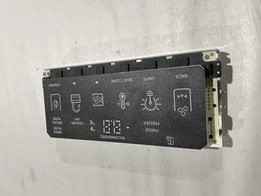 Whirlpool W10758681 Refrigerator Control Board AZ184302 | Wm451