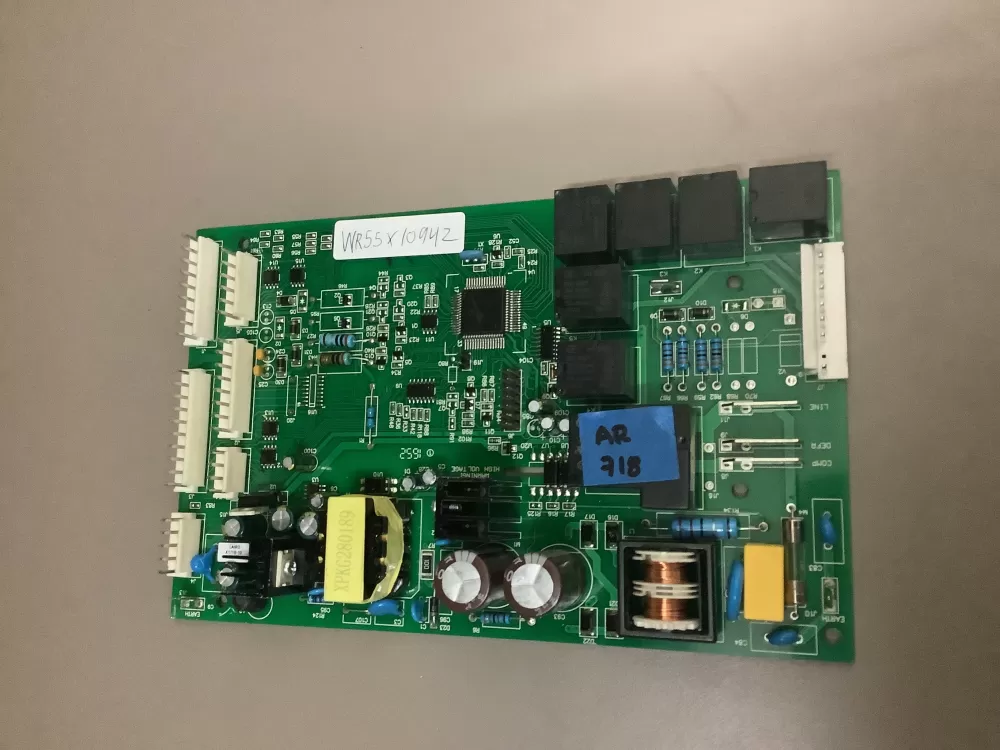 GE 200D5837G004 WR55X10942C Refrigerator Control Board AZ201965 | AR718
