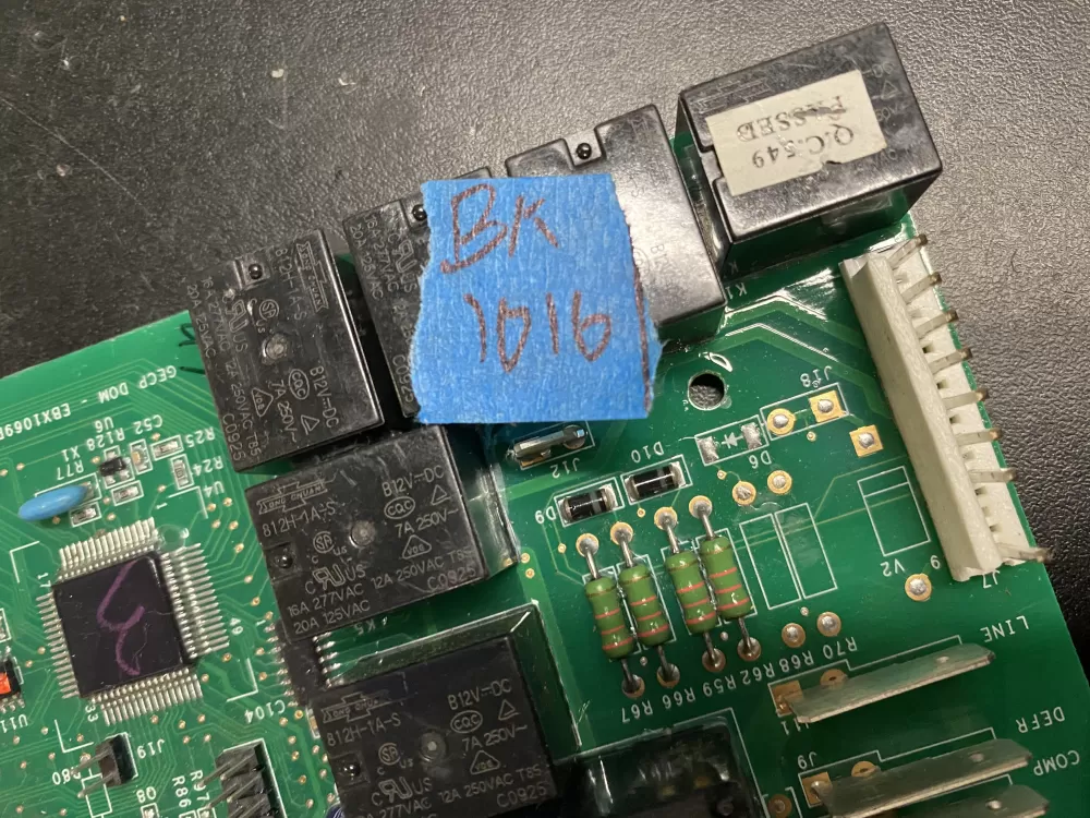 GE 200D5837G004 WR55X10942C Refrigerator Control Board AZ20366 | BK1016