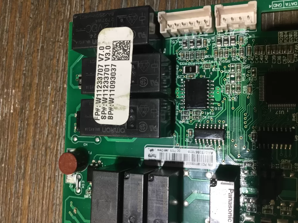 Whirlpool W11450890 W11093037 Refrigerator Control Board AZ50913 | NR1837