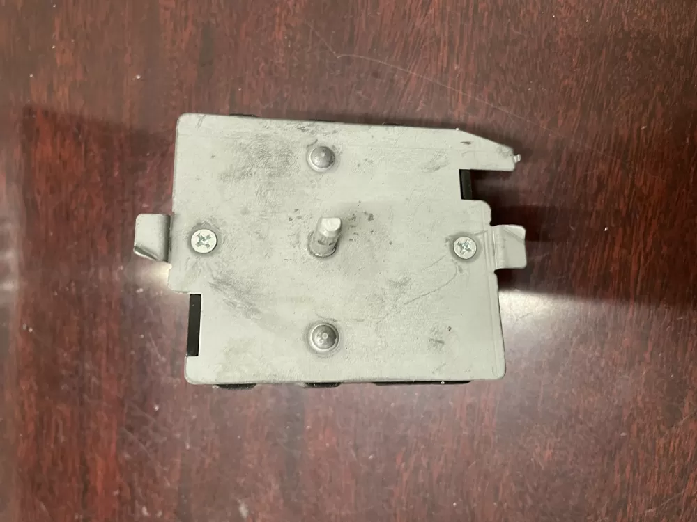 GE Whirlpool 572D520P027 Dryer Timer AZ29049 | KM26